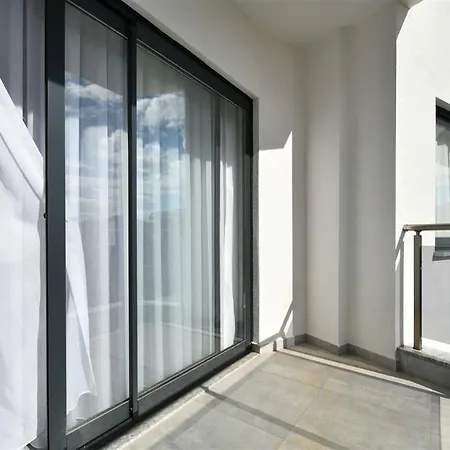 Apartamento Nova Modern And Stylish 1-bedroom Flat For Rent In Mahmutlar